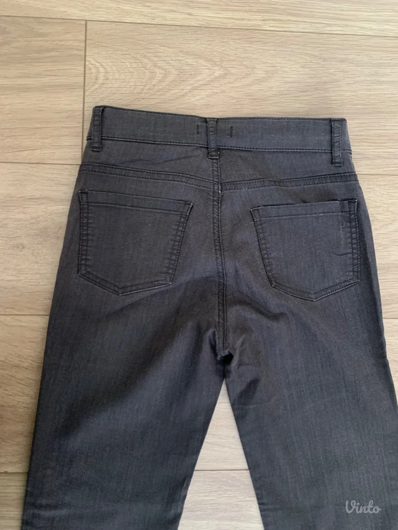 Caroll zenske tamno braon farmerke