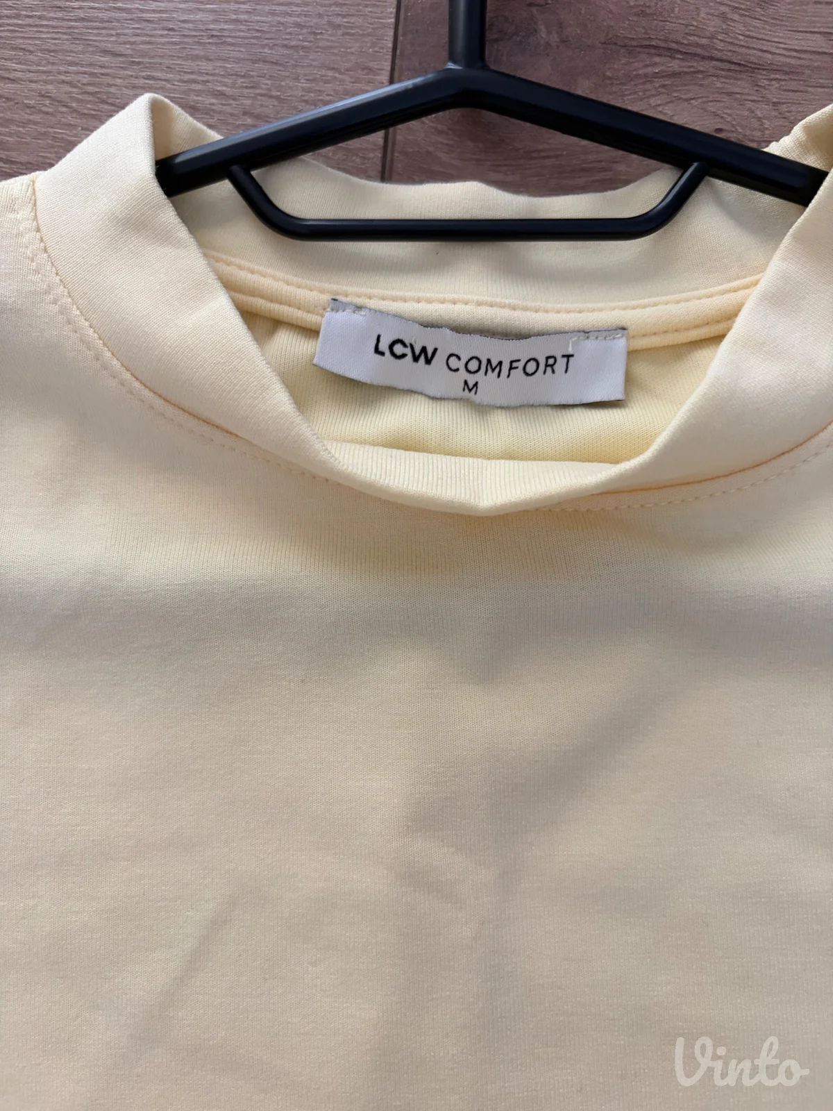 Lc waikiki comfort kolekcija majica patrlno zute boje