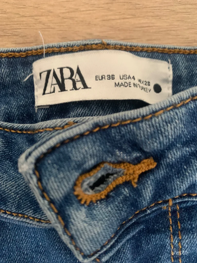 ZARA zenske farmerke