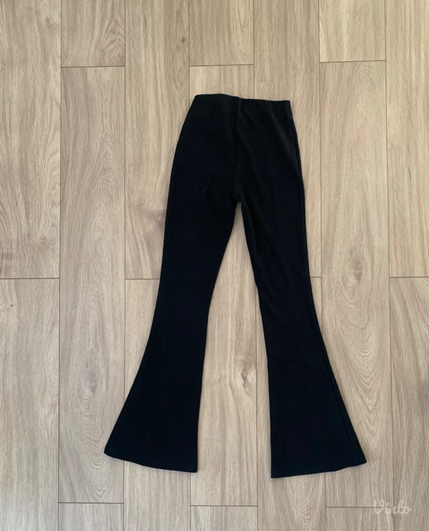 RESERVED 2 para helanki rebrastog materijala crne i maslinasto zelene S velicina