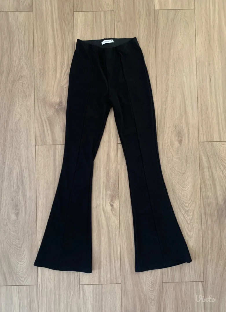 RESERVED 2 para helanki rebrastog materijala crne i maslinasto zelene S velicina