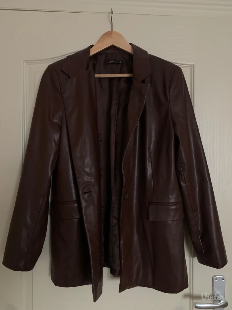 De facto kozni sako jaknica