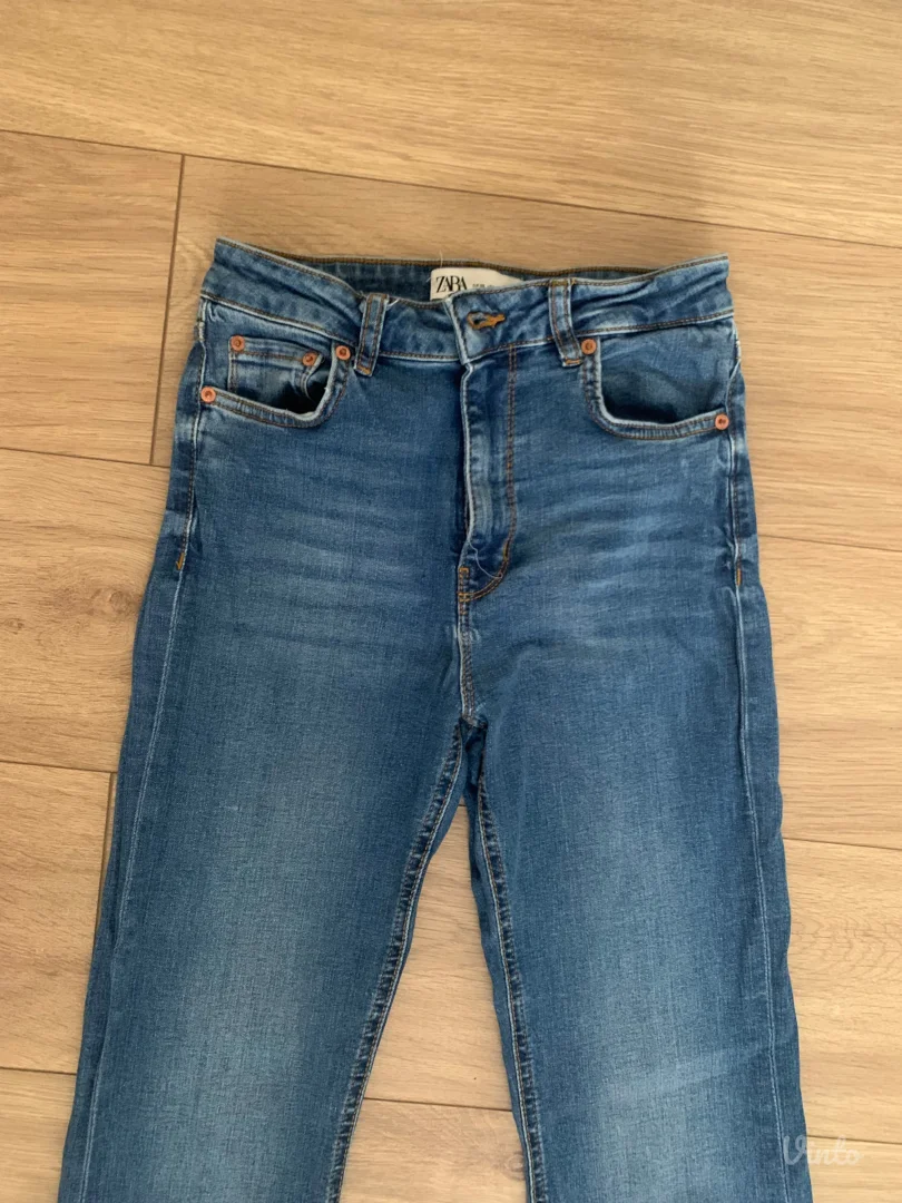 ZARA zenske farmerke