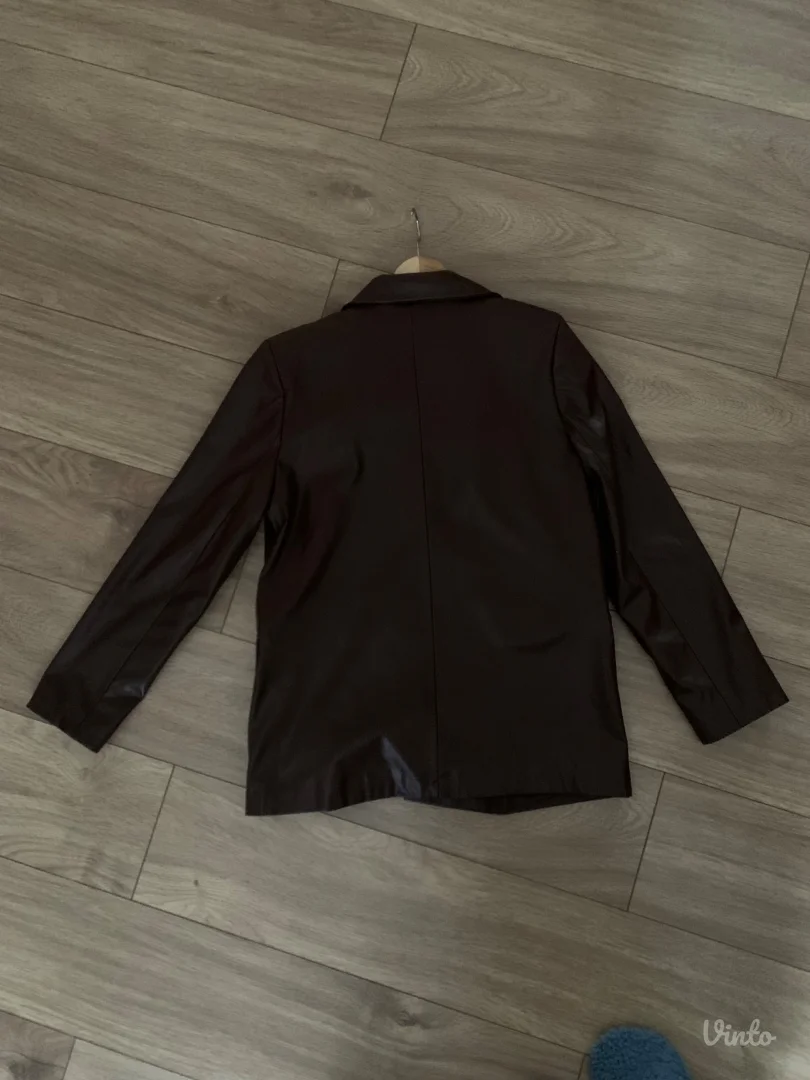 De facto kozni sako jaknica