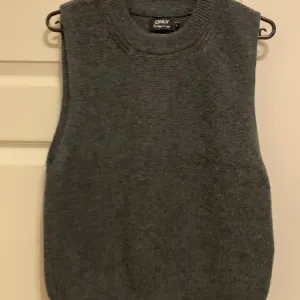 Only - Sivi prsluk sa dodatkom vune