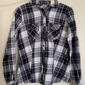 Zenska karirana kosulja S velicina 100% pamuk