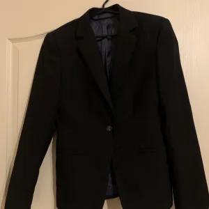 Brook Taverner - Crni muški sako