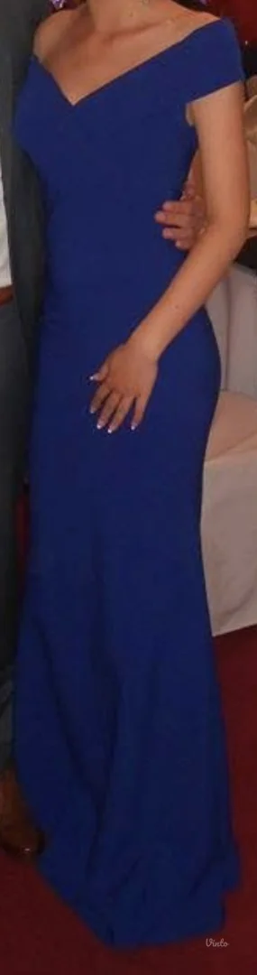 Elegantna dugacka haljina