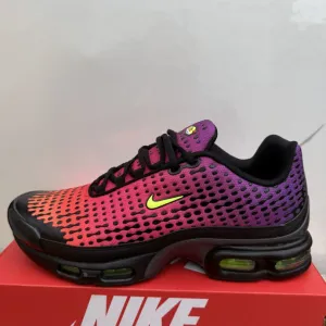 Nike Air Max Plus TN ORIGINAL – TOP STANJE