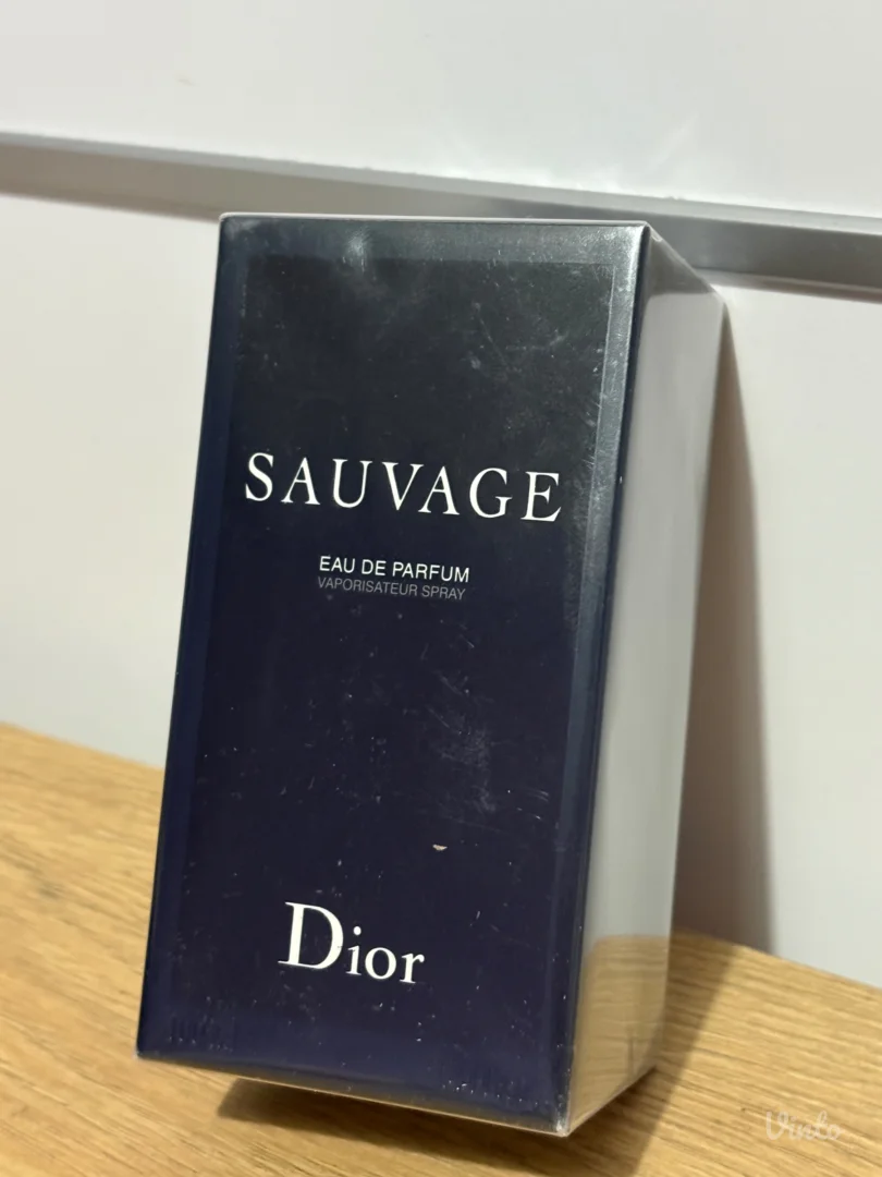 Dior Sauvage Eau de Parfum 100ml – ORIGINAL – TOP CENA