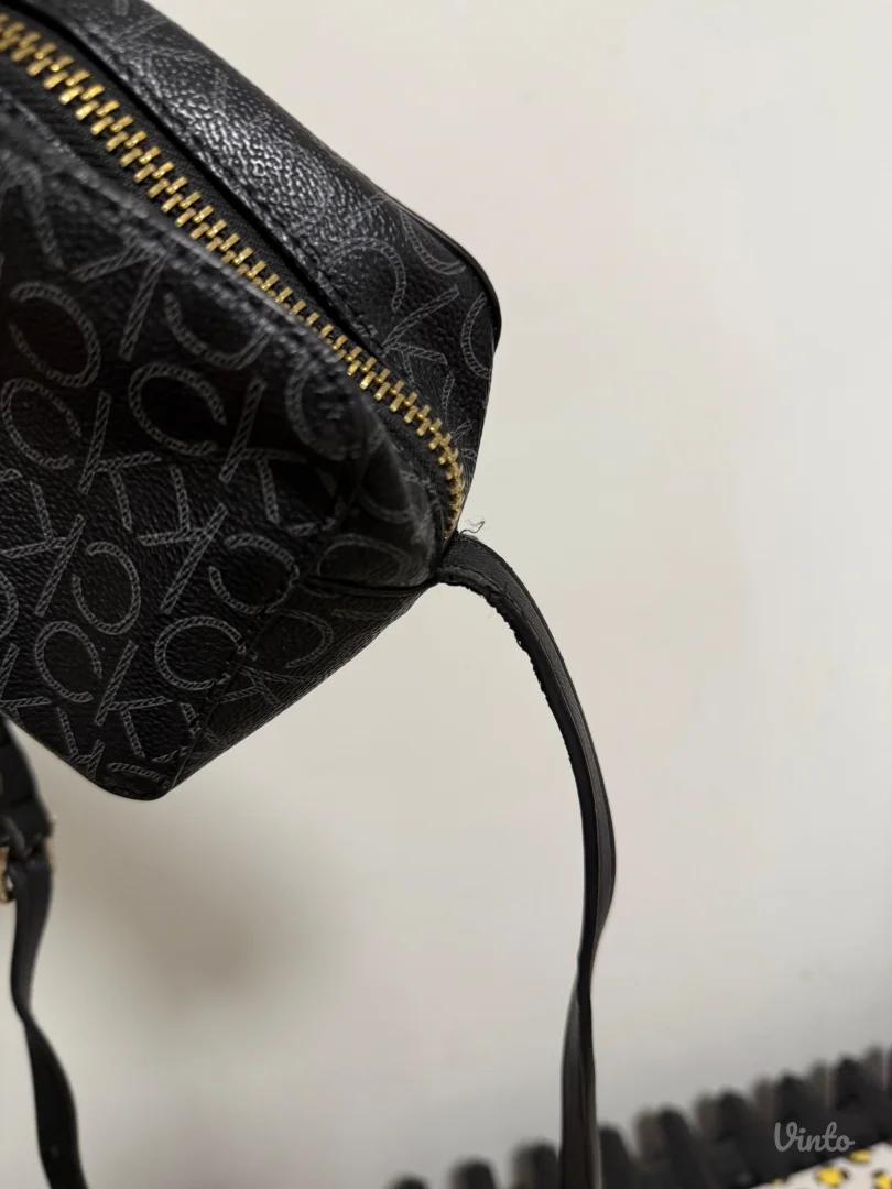 Calvin Klein torbica