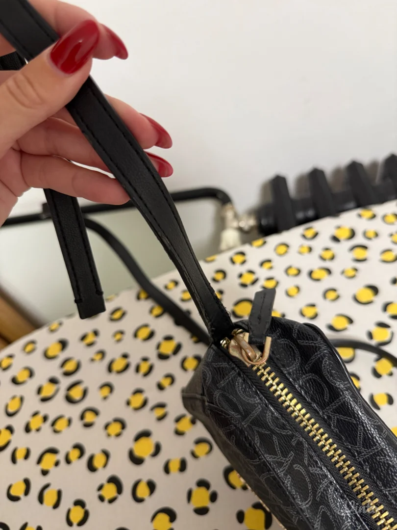 Calvin Klein torbica