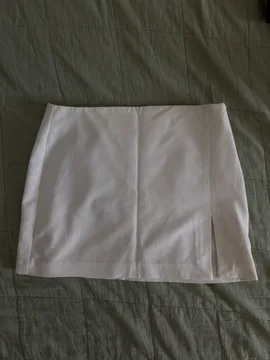 Pull&Bear bela mini suknja