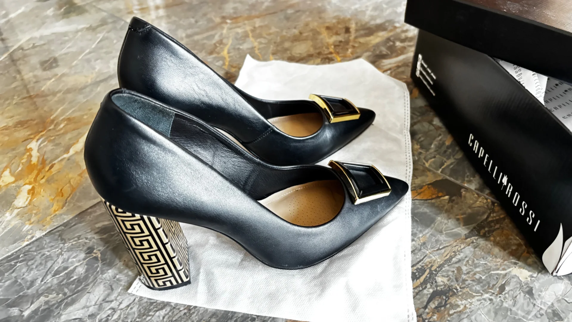 Capelli rossi kožne cipele 38