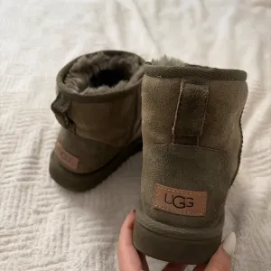 Ugg 37
