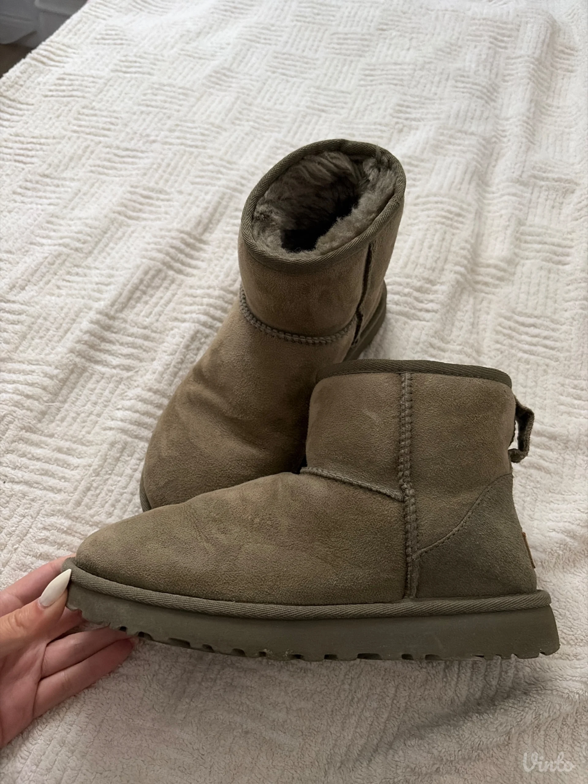 Ugg 37