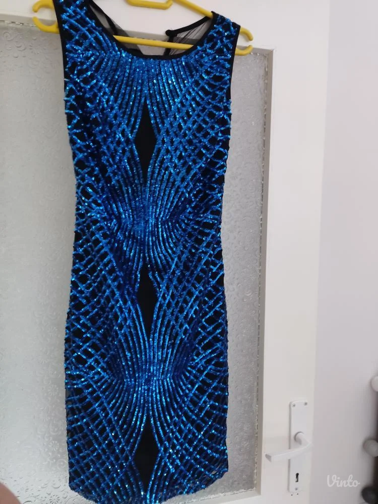 Svetlucava plava haljina 👗