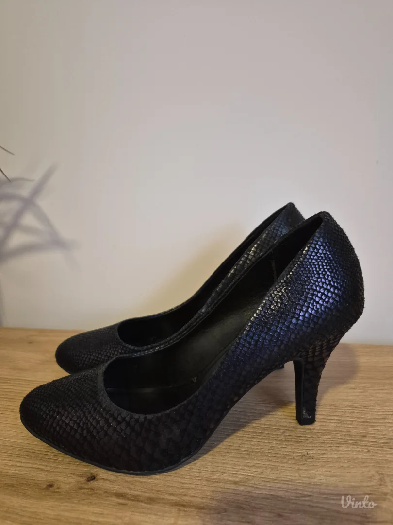 Salonke - zmijski rad