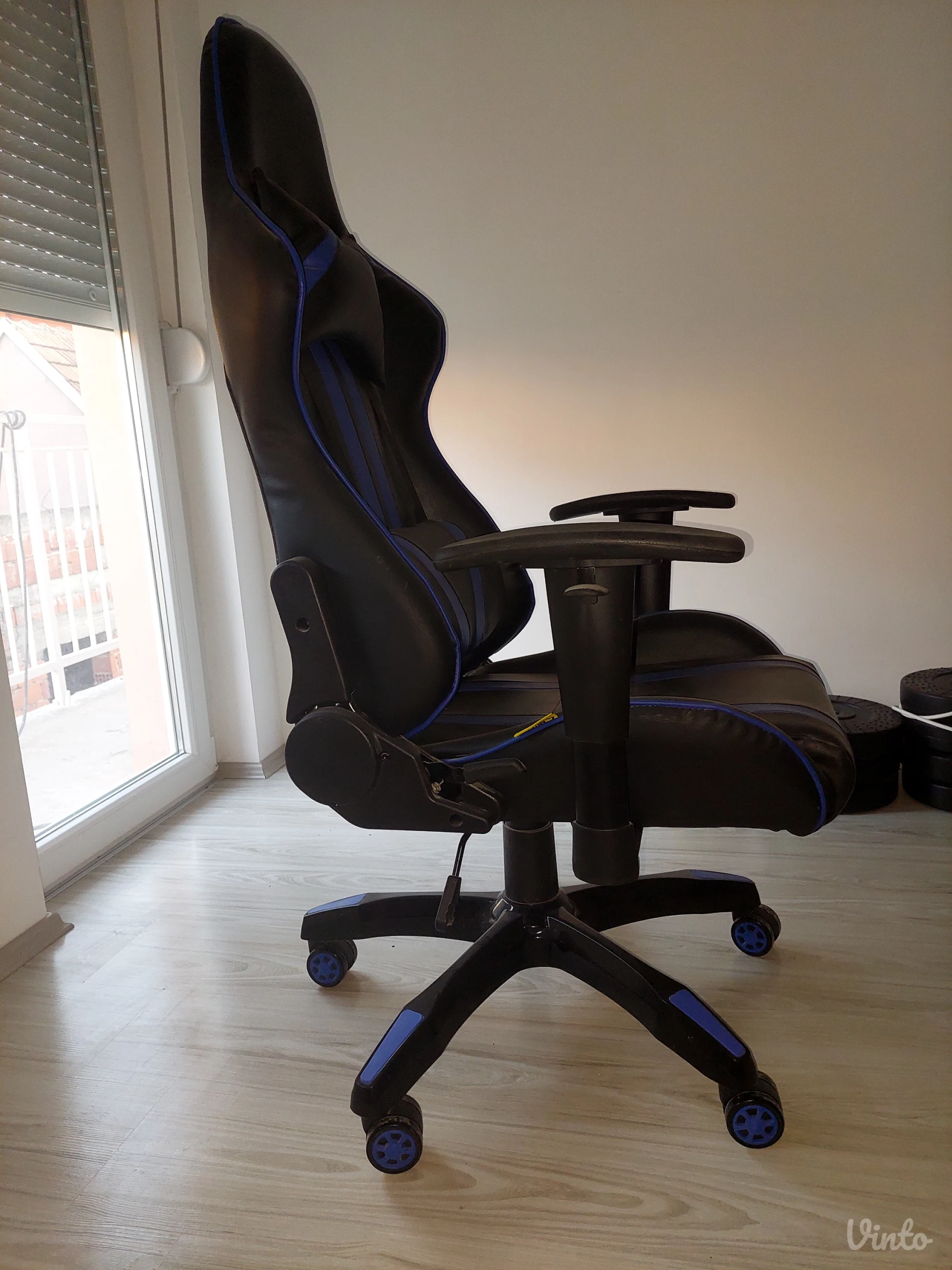 Gamer Stolica - 7000din