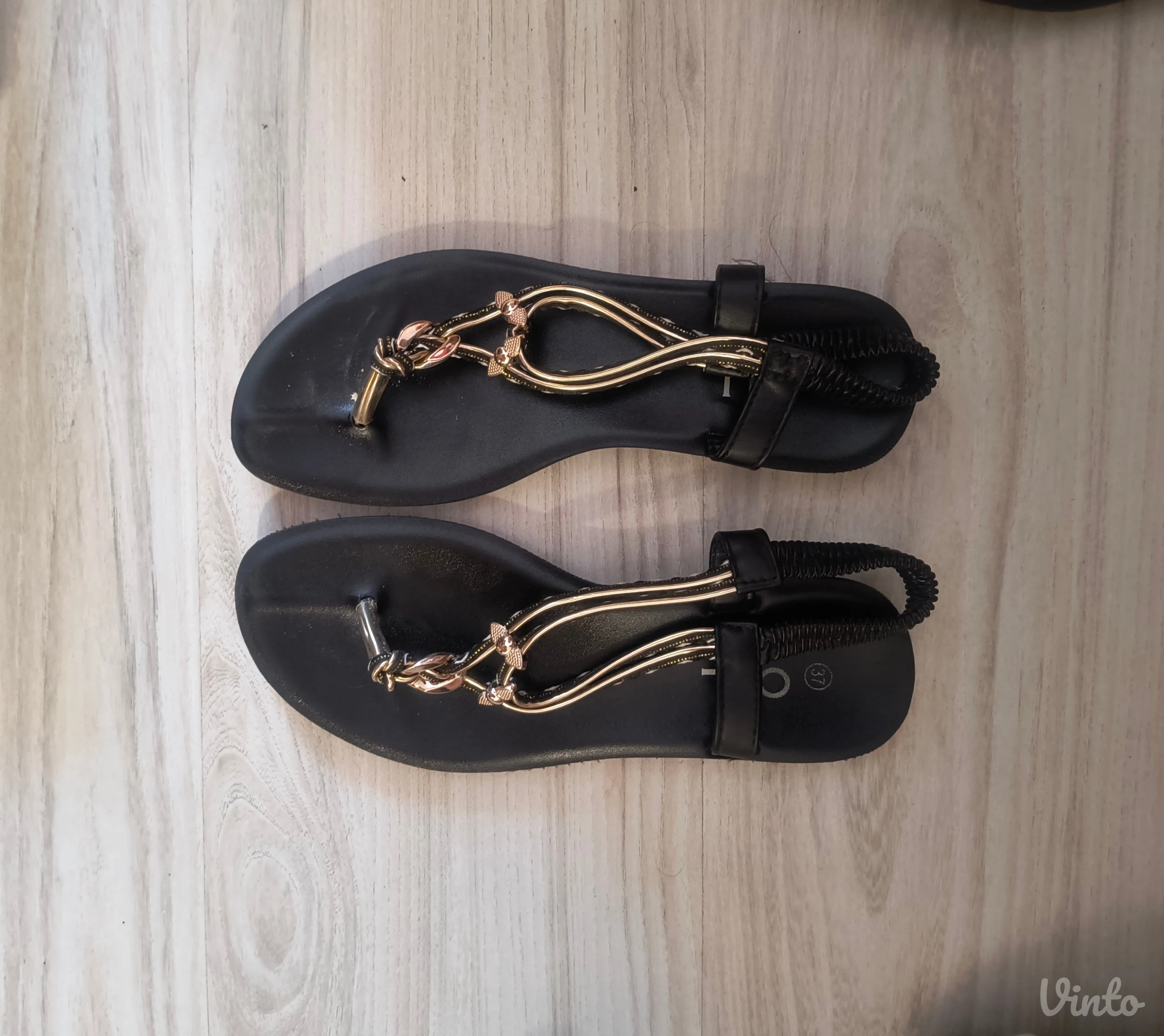 Set sandala 37 - 700 din