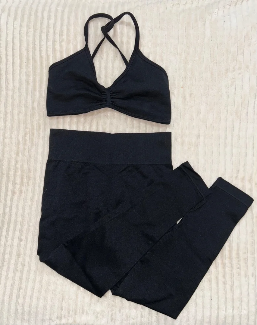 Shein komplet za trening