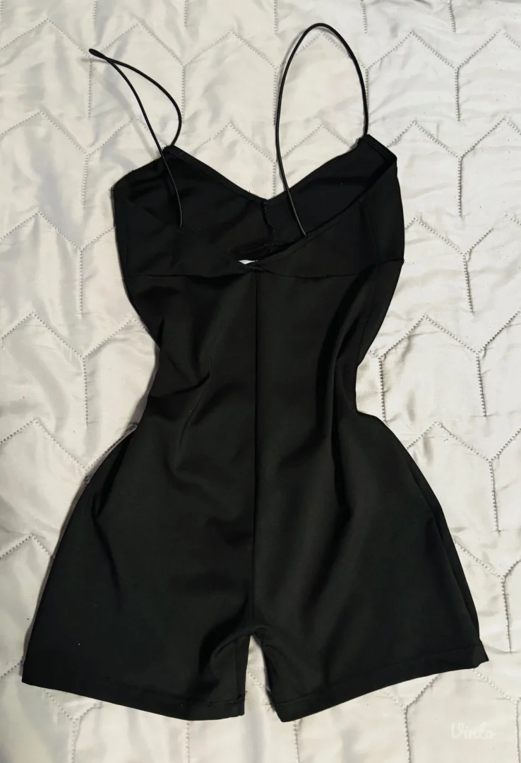 Bershka kombinezon