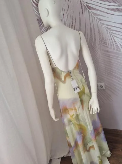Nova ZARA maxi haljina sa etiketom