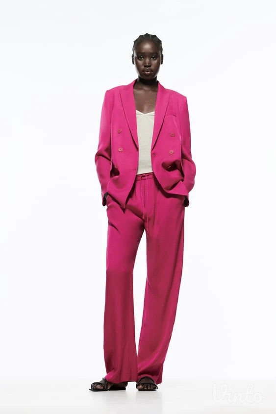 Nove Zara pantalone 100% viskoza S vel