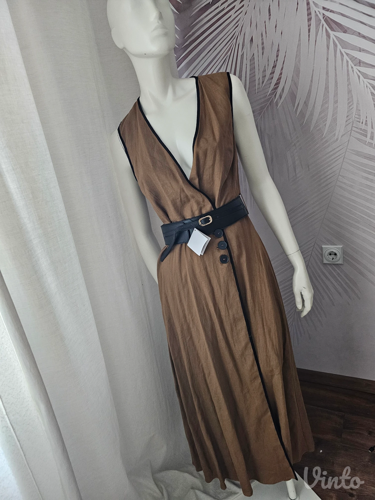 Nova ZARA midi haljina sa etiketom