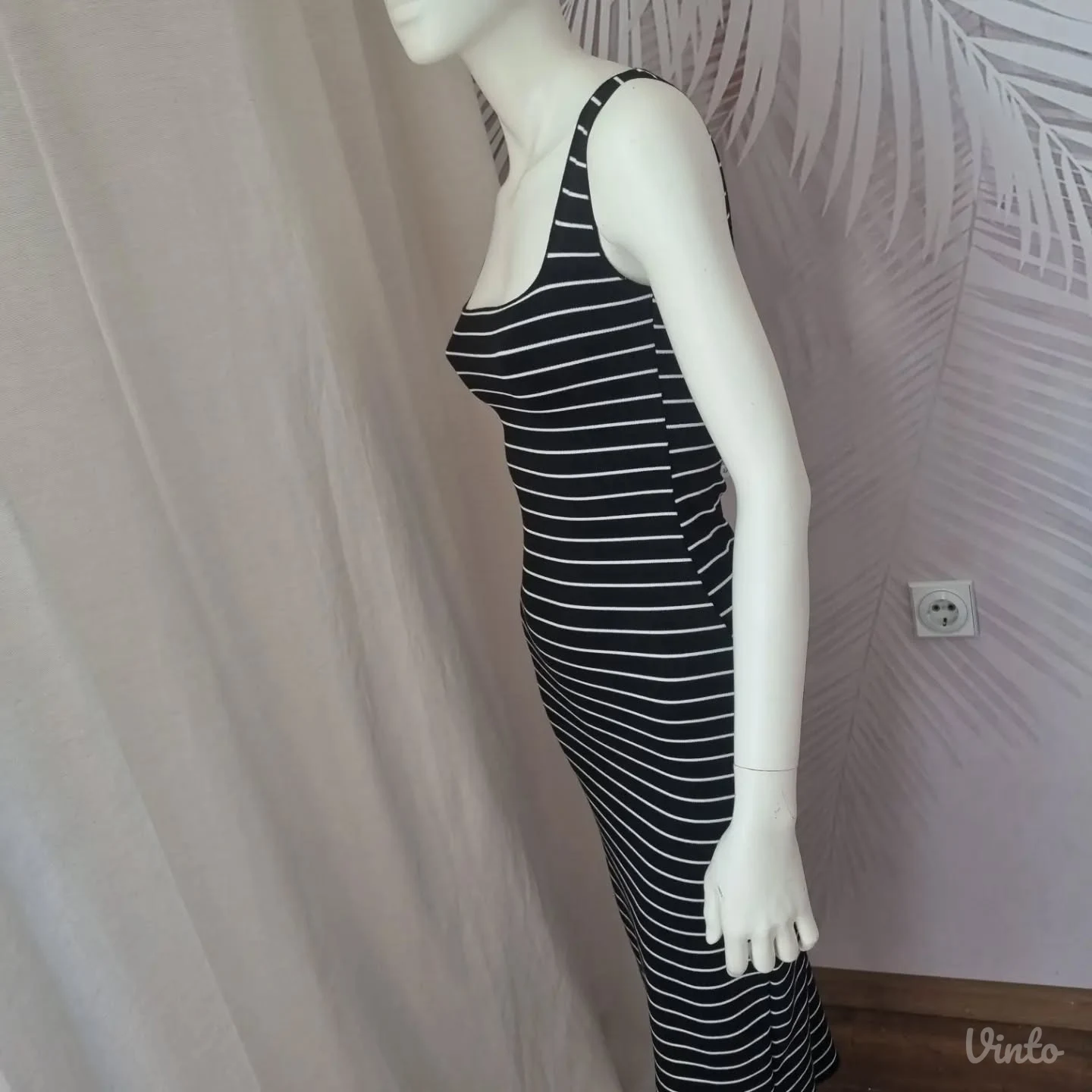 Nova Zara midi haljina sa prugicama S vel