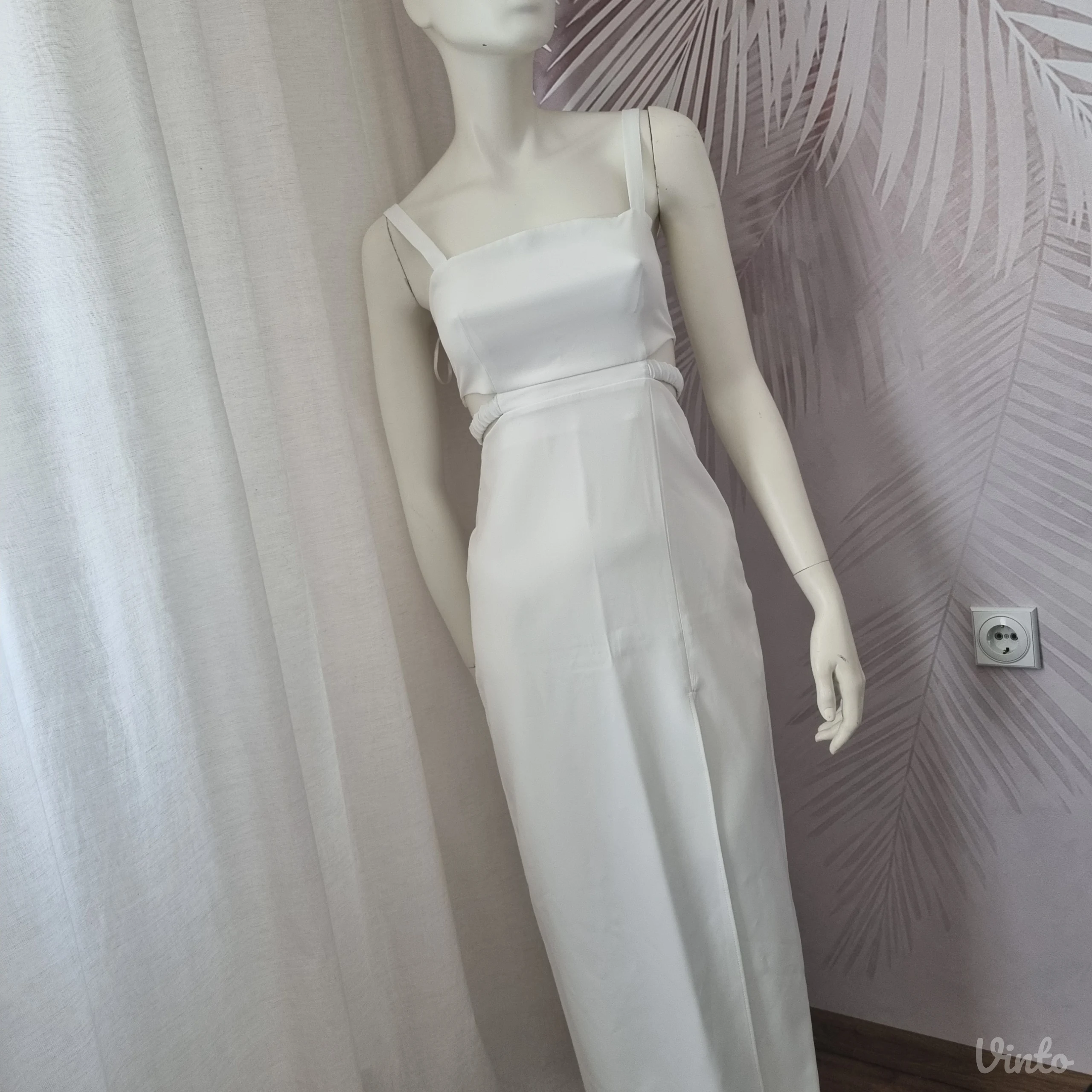 Nova ZARA midi haljina sa etiketom