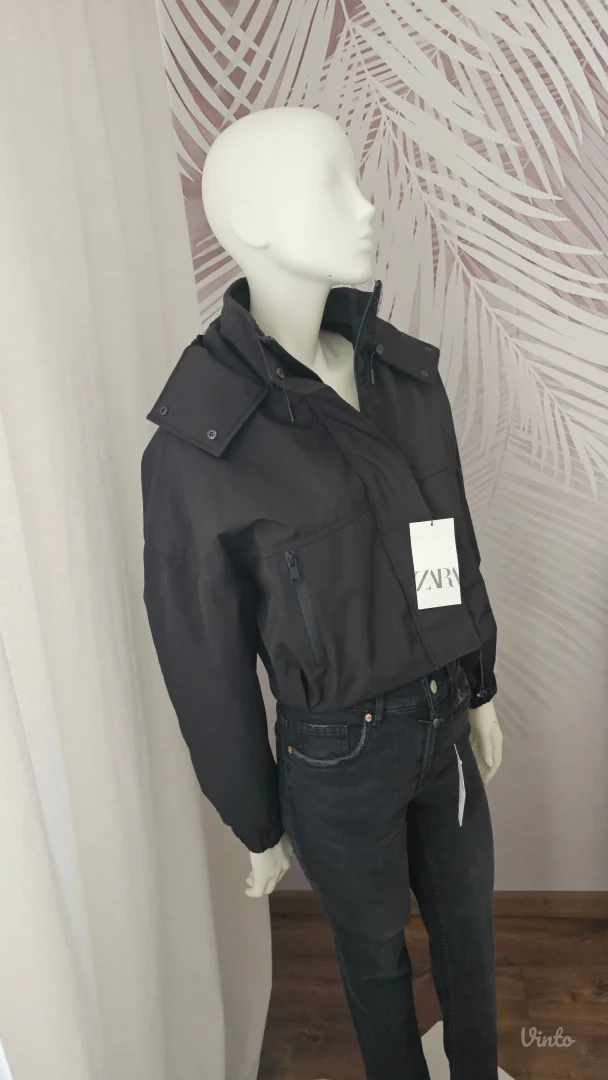 Nova ZARA jaknica – kratki bomber model