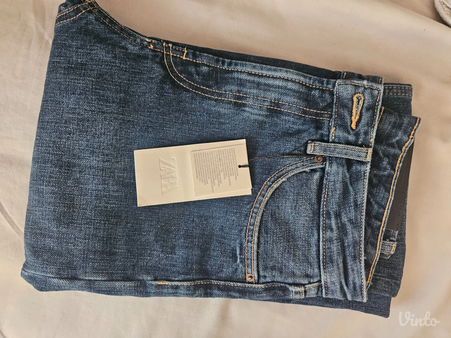Nove ZARA TRF farmerke sa etiketom 38