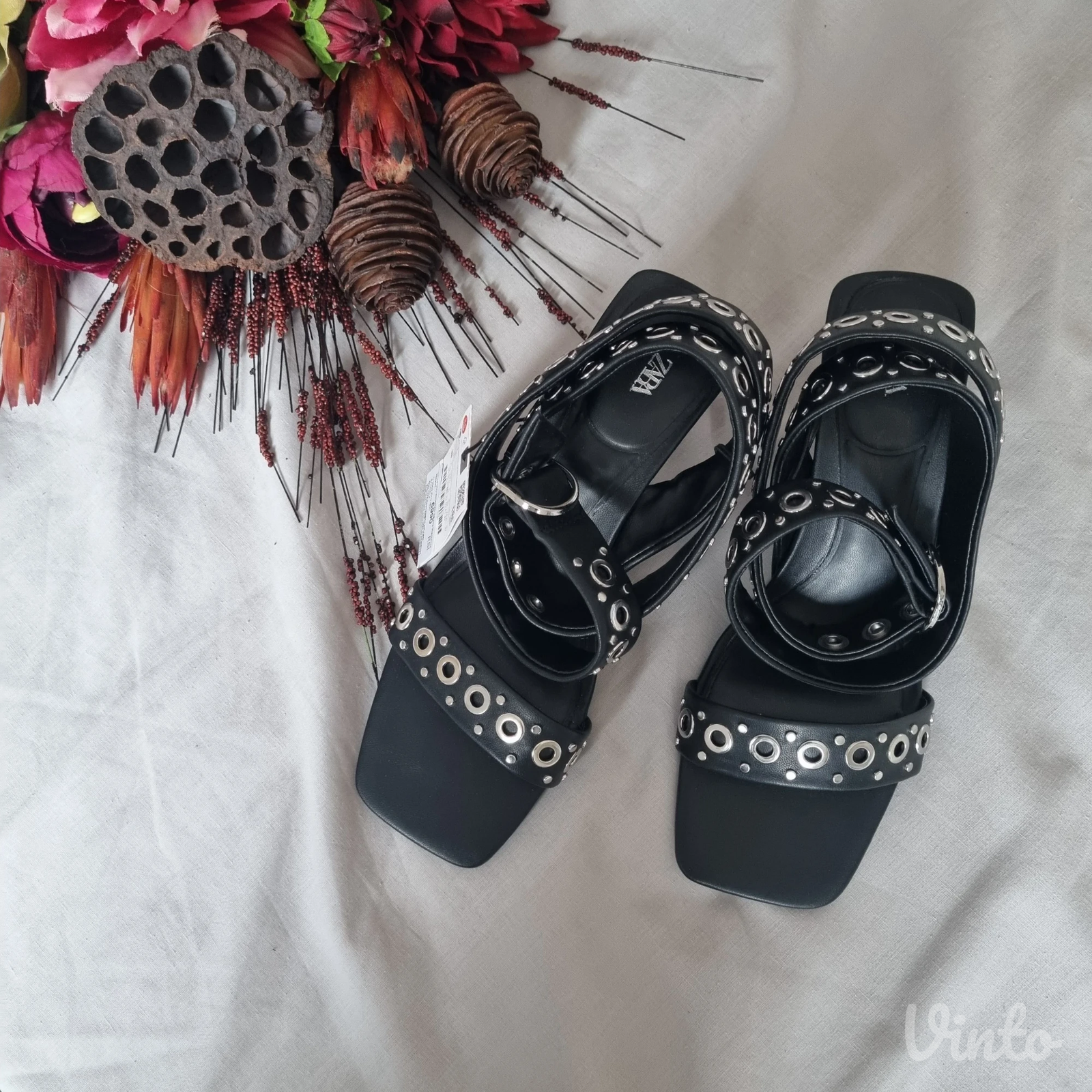 Nove Zara sandale 38 vel 24.6cm ug