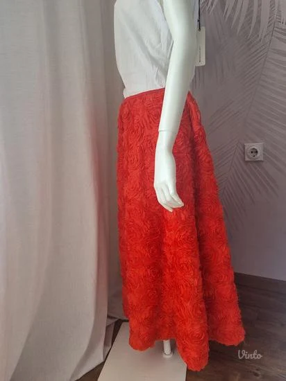 ZARA narandžasta suknja sa 3D cvetovima – visok struk S vel 3800