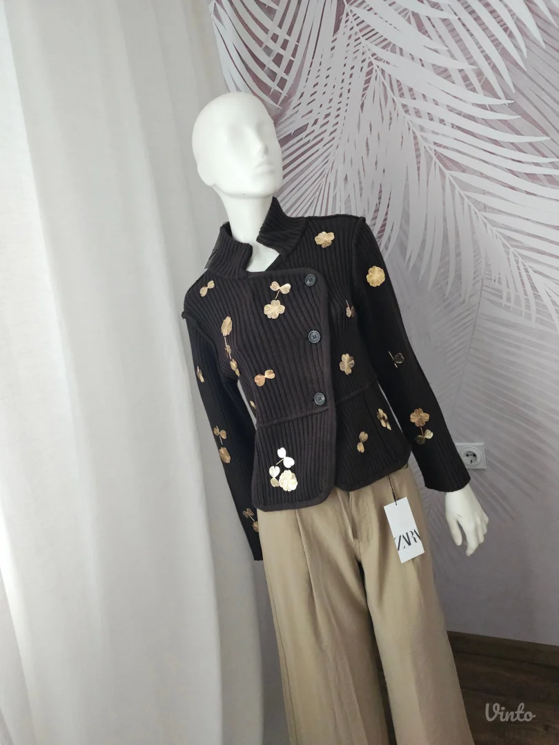 ZARA masivan kardigan sa zlatnim cvetićima – redak model