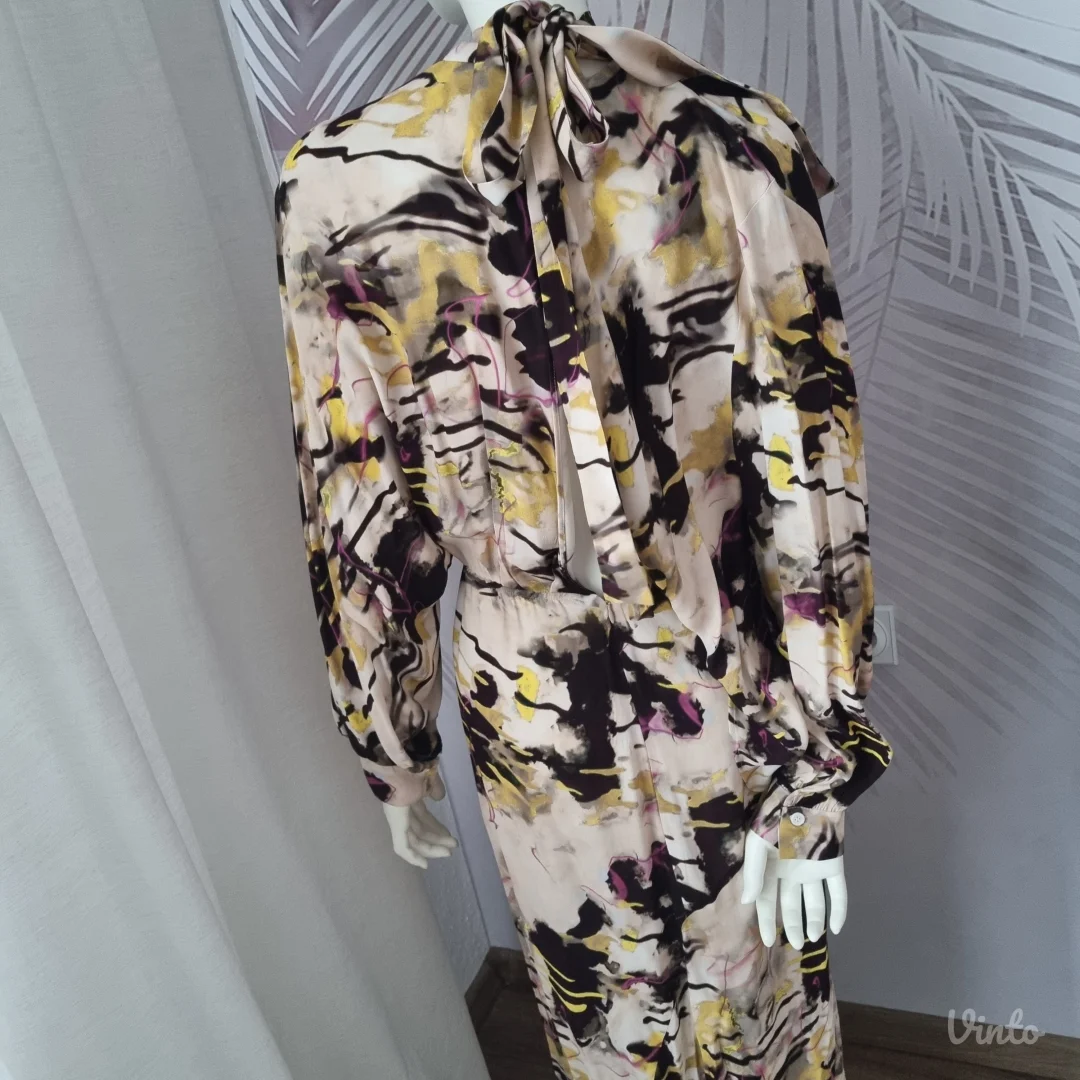 Nova ZARA asimetrična haljina sa etiketom