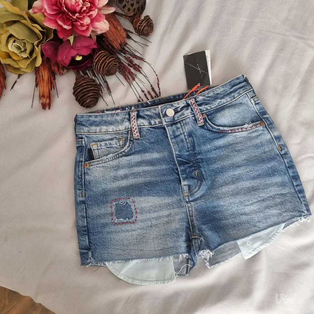 Nov Superdry sorts 26 velicina