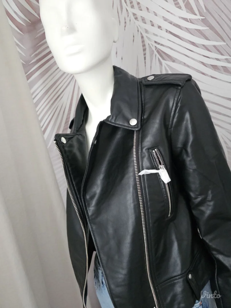 NOVO ZARA crna jakna od eko kože – XS