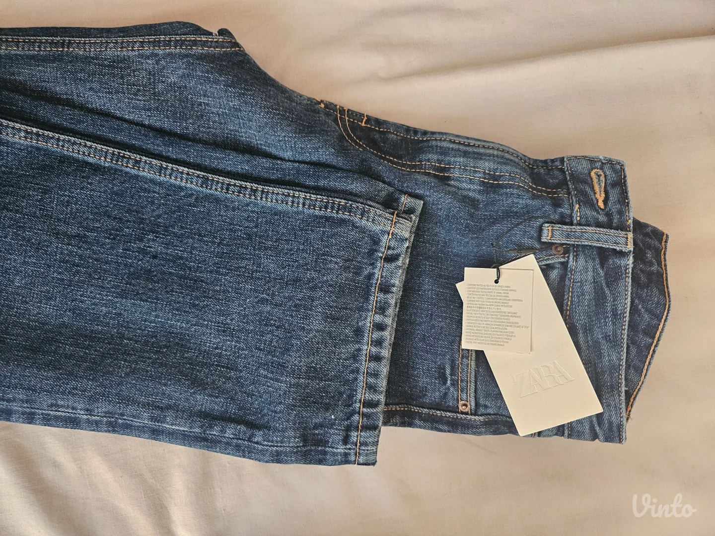 Nove ZARA TRF farmerke sa etiketom 38