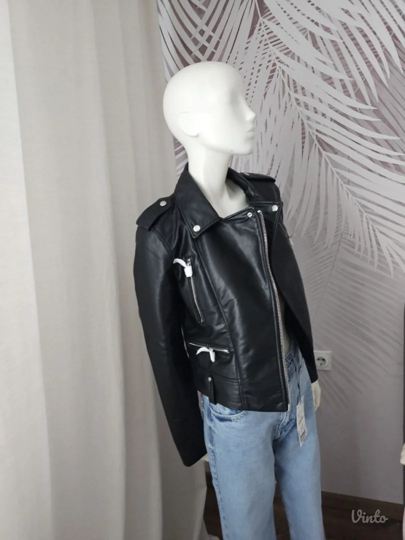 NOVO ZARA crna jakna od eko kože – XS