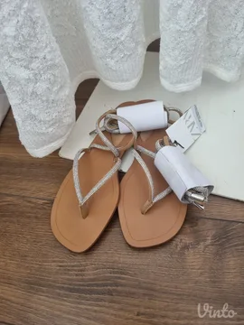 Nove ZARA sandale – 37 (24 cm gazište)