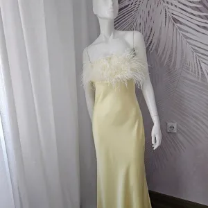 Nova ZARA midi haljina sa etiketom • Veličina M