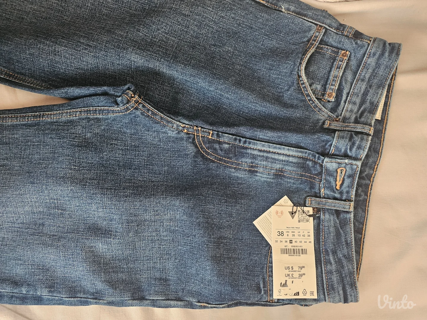 Nove ZARA TRF farmerke sa etiketom 38