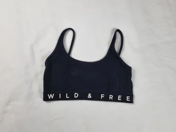 Bershka sportski top za vezbanje
