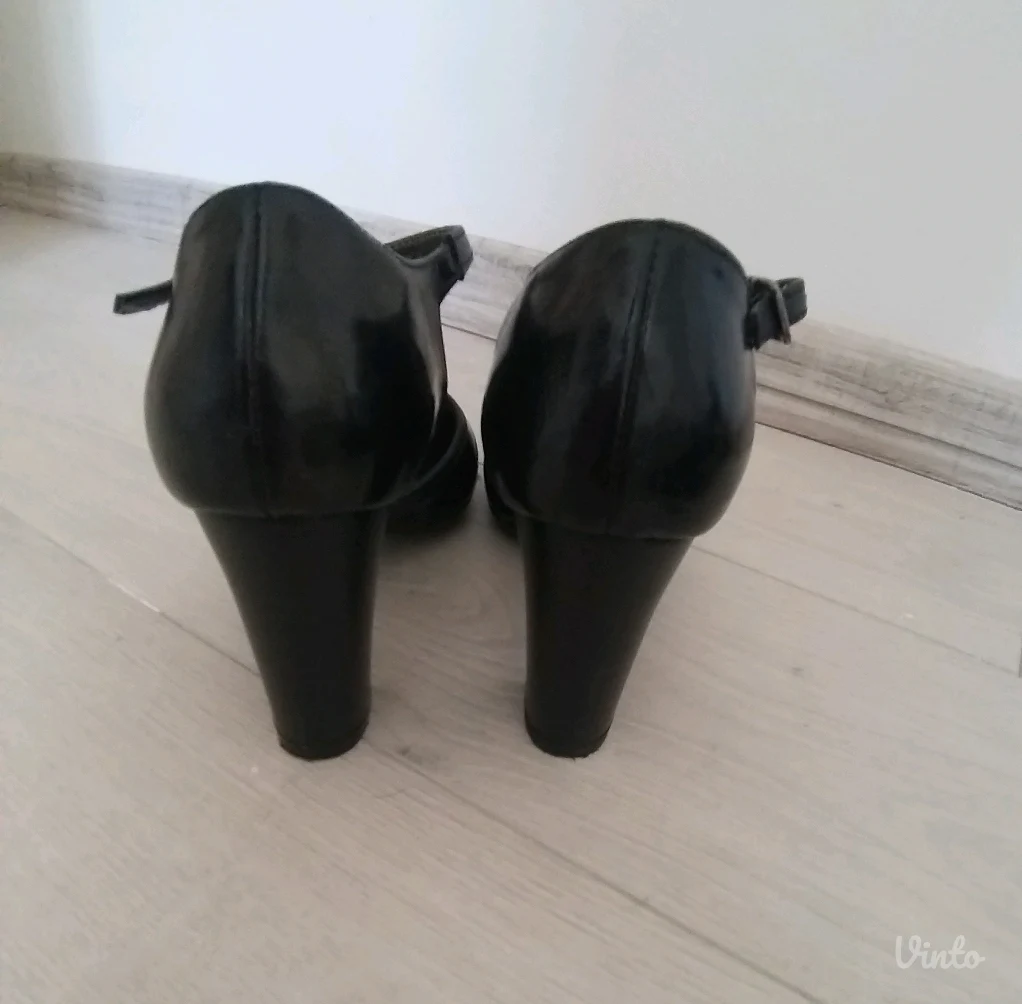 Ženske kožne cipele