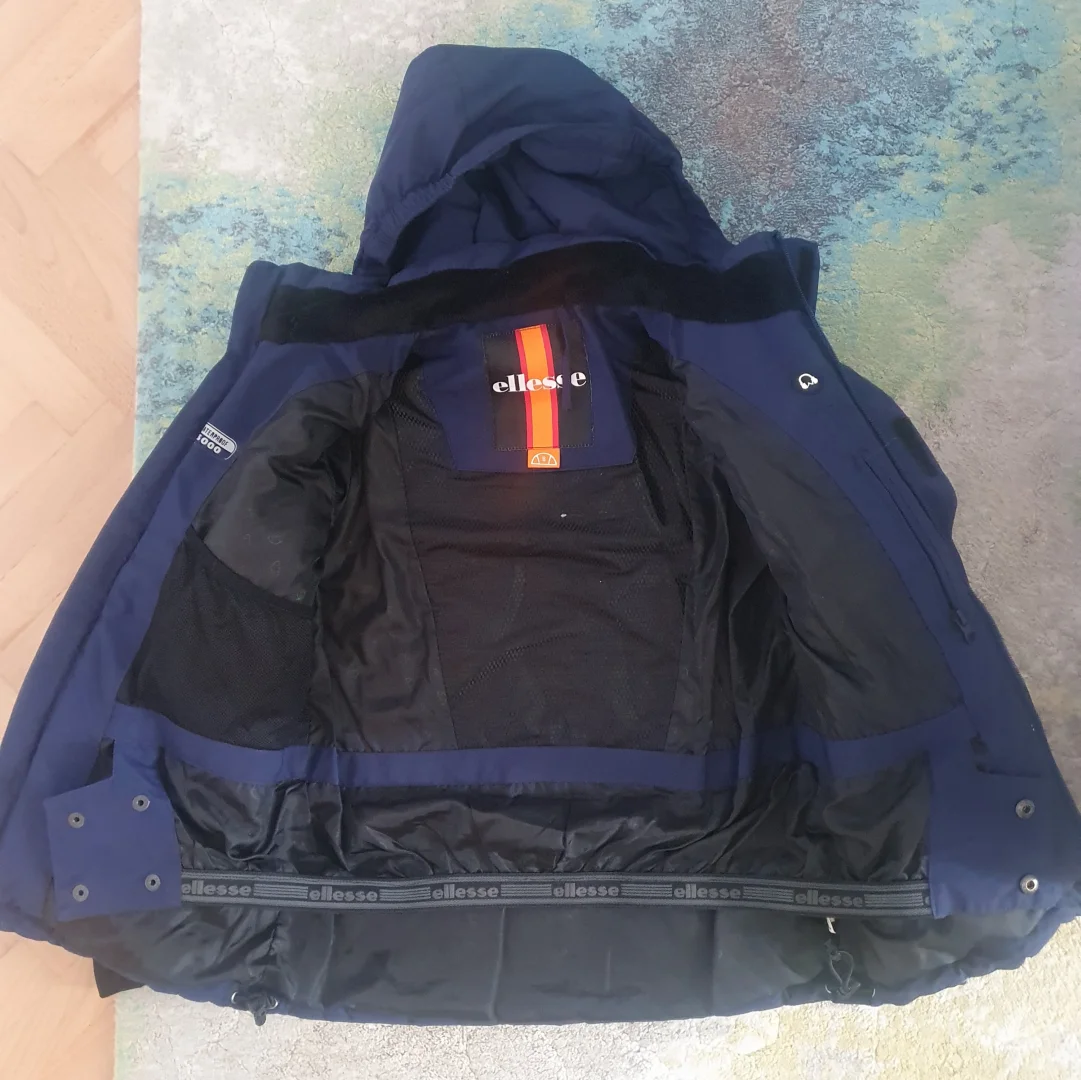 Ellesse jakna za dečake-veličina 8
