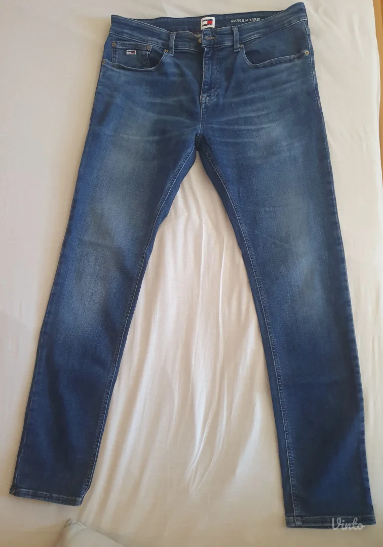 Tommy Hilfiger muške farmerke-W33L34 novo