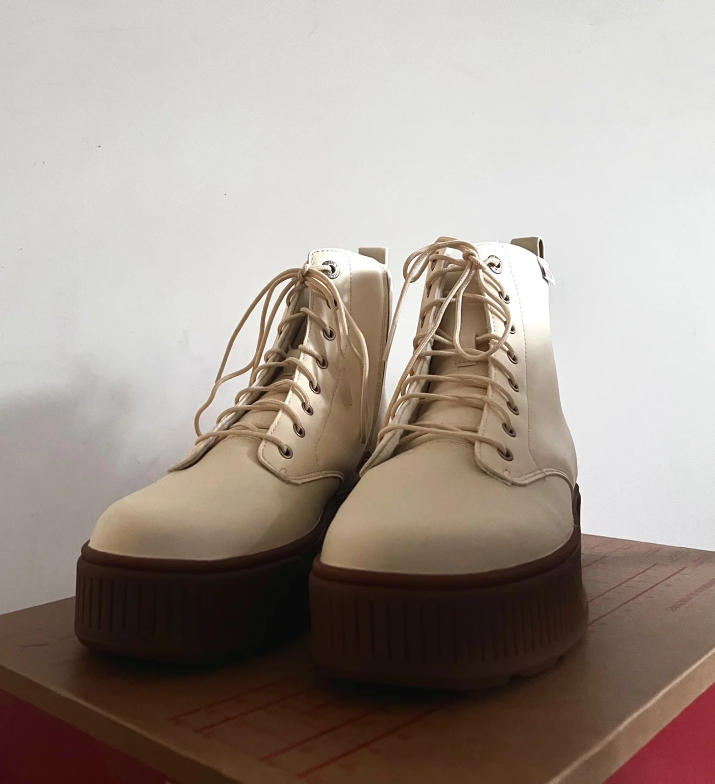 Nove Puma patike, 41