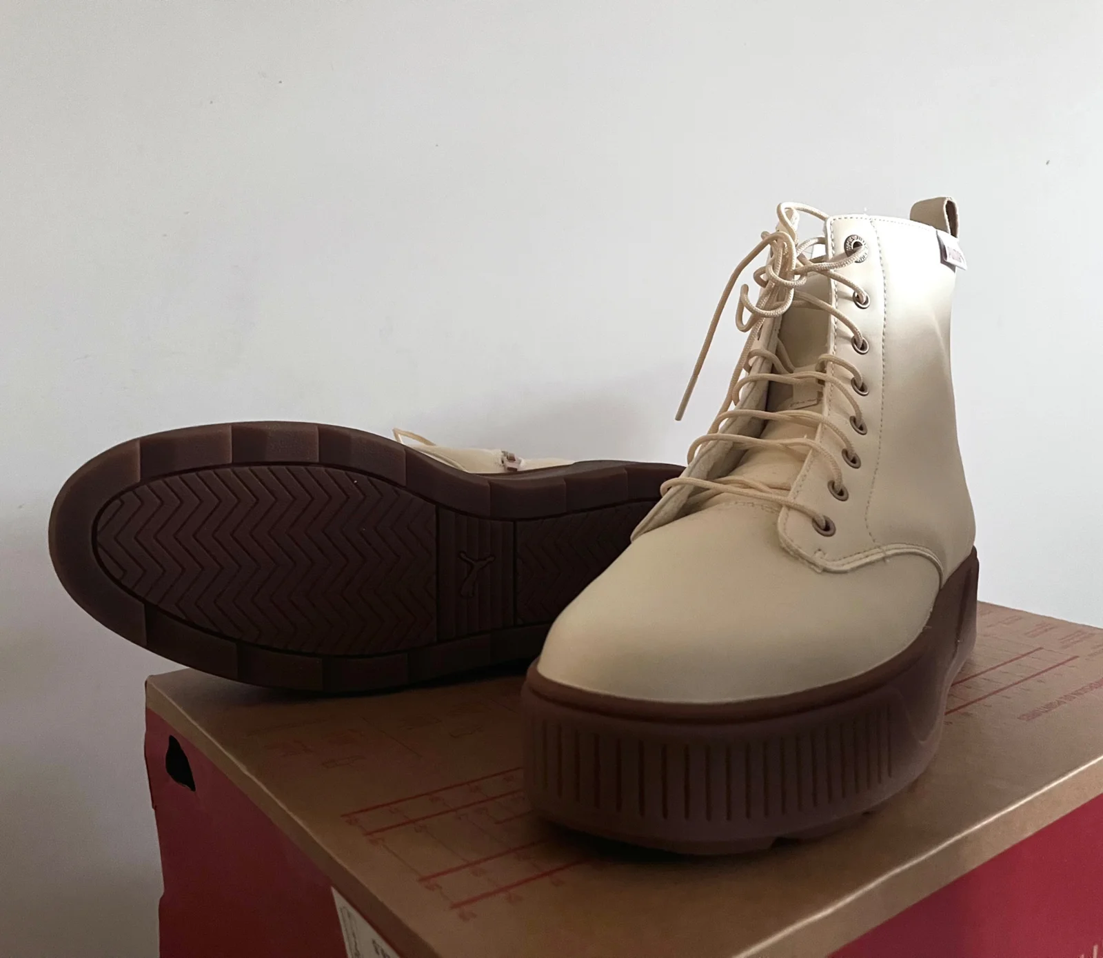 Nove Puma patike, 41